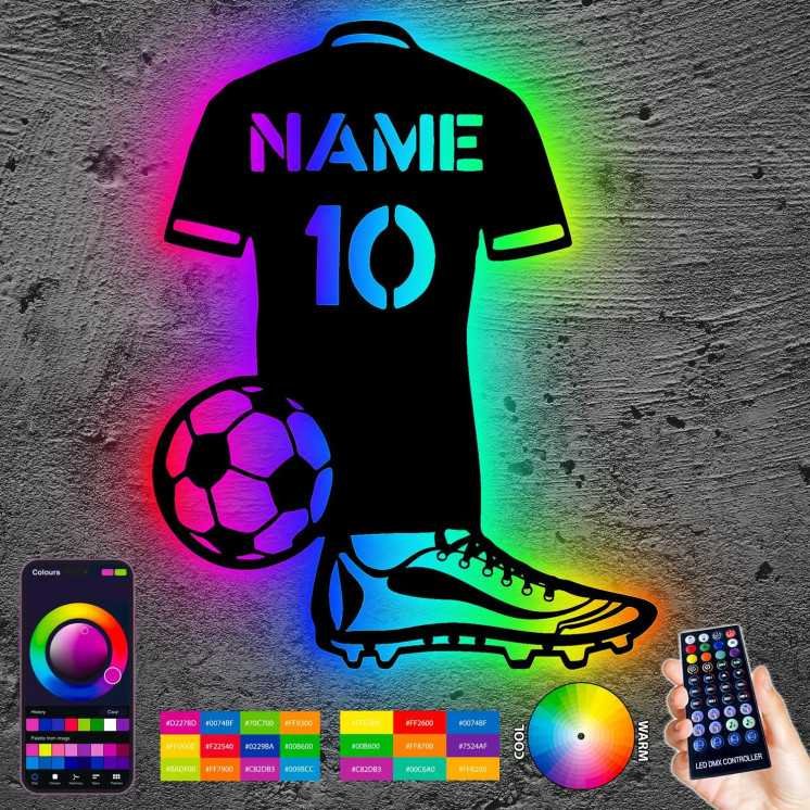 LEON FOLIEN Rgb Led Licht mit Namen & Nummer Fußball trikot personalisieren – Fussballer aus MDF Holz Fussball Geschenke für