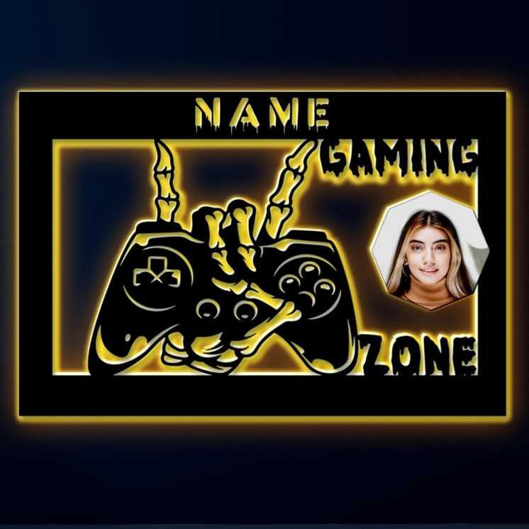 LEON FOLIEN Gaming Zone Mit Foto auf Holz gedruckt personalisiert Name - Geschenke (Optional) Beleuchtung Wand Lampe Nachtlicht